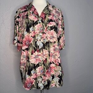 Vintage 90's Women's Large Hawaiian shirt Dark floral pink and black Luau Beach